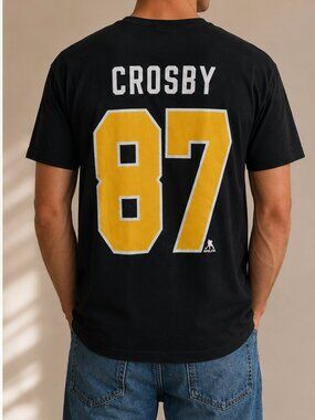 Sidney Crosby Pittsburgh Penguins NHL Graphic T-Shirt NWT (Men’s M)